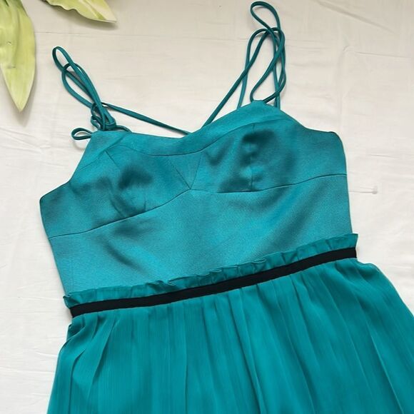 ⭐️bcbg Generation Atlantis Dress⭐️ - Picture 6 of 11